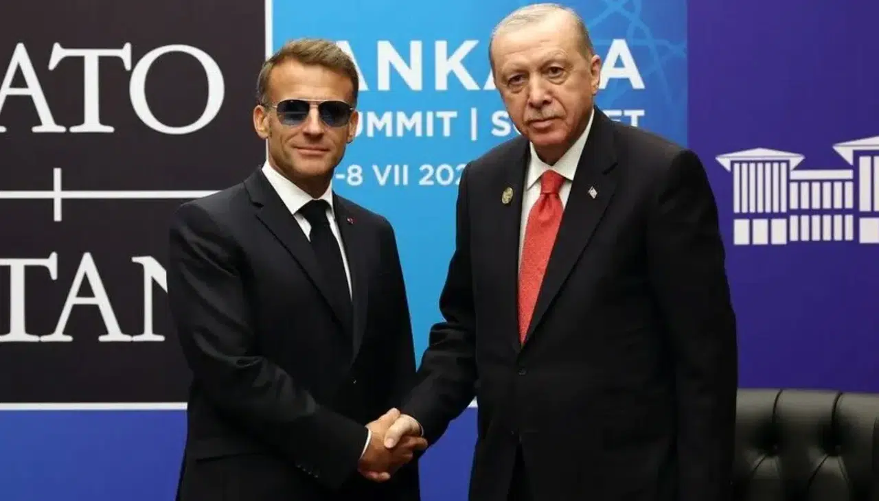 Ankara'da kritik zirve: Erdoğan ve Macron baş başa görüştü!
