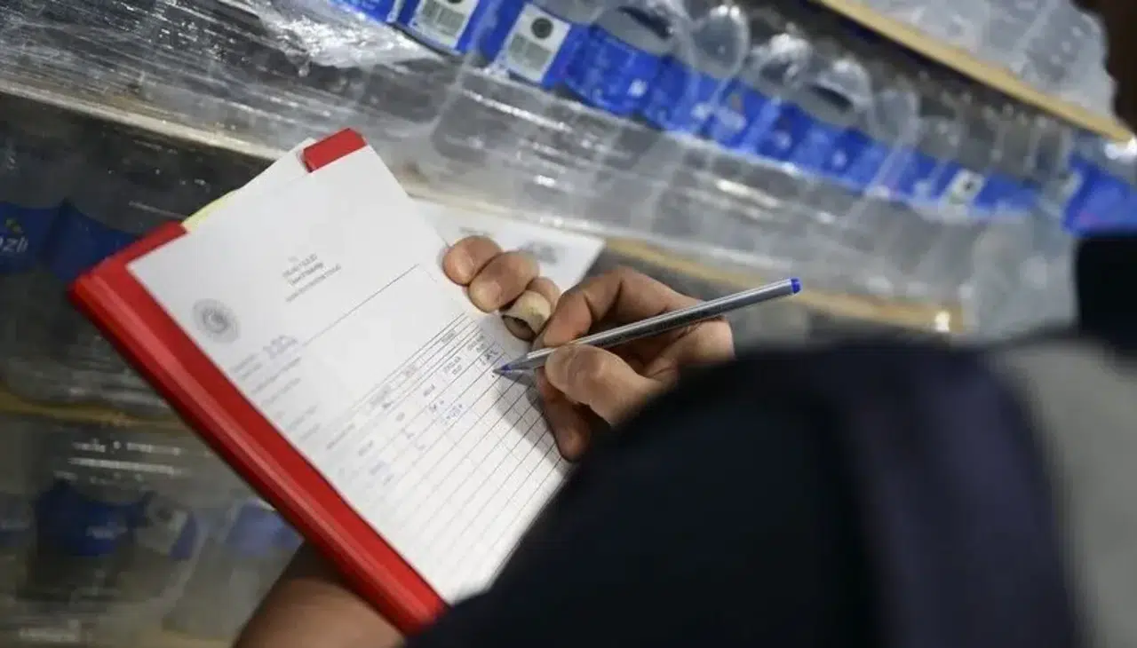 Ticaret bakanlığı haksız su fiyat artışlarına karşı denetimler yapıyor