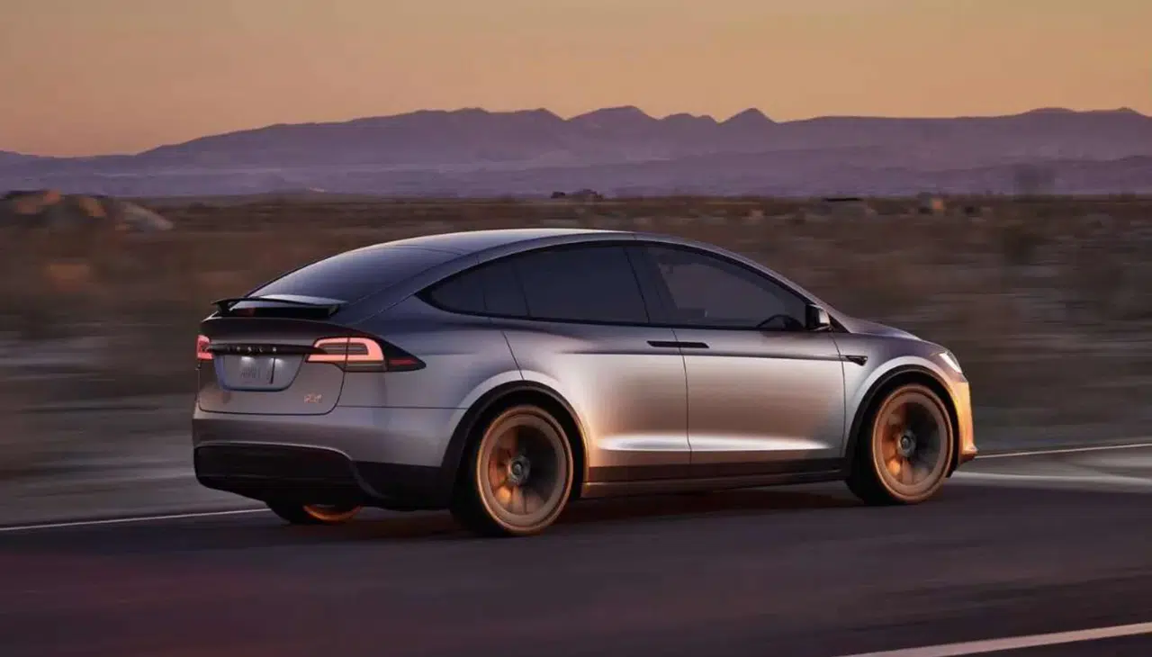 Tesla'nın ikinci çeyrek net karı düştü, gelirde artış görüldü