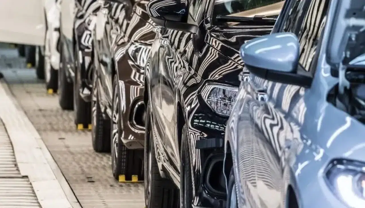 Otomotiv distribütörleri açıkladı: Araç pazarında yüzde 8’lik şok