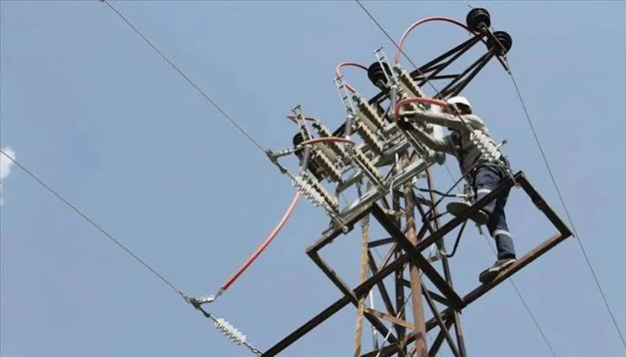 Spot piyasada elektrik fiyatları düşüşte, yarın için yeni değerler belirlendi