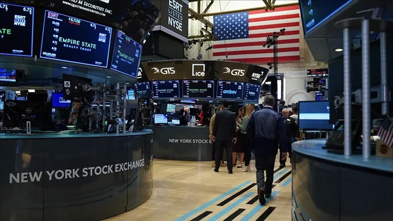New York borsasında karışık açılışlar ortaya çıktı