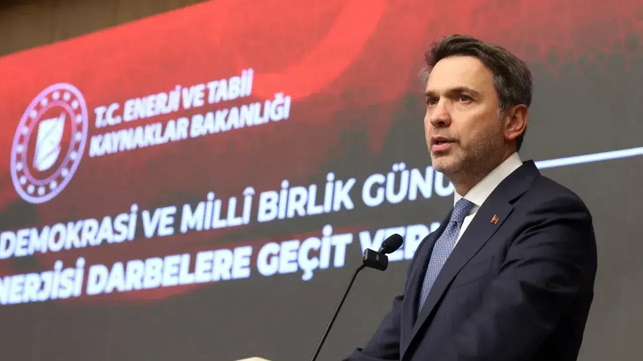 Bakan Bayraktar'dan 15 Temmuz Demokrasi ve Milli Birlik Günü mesajı