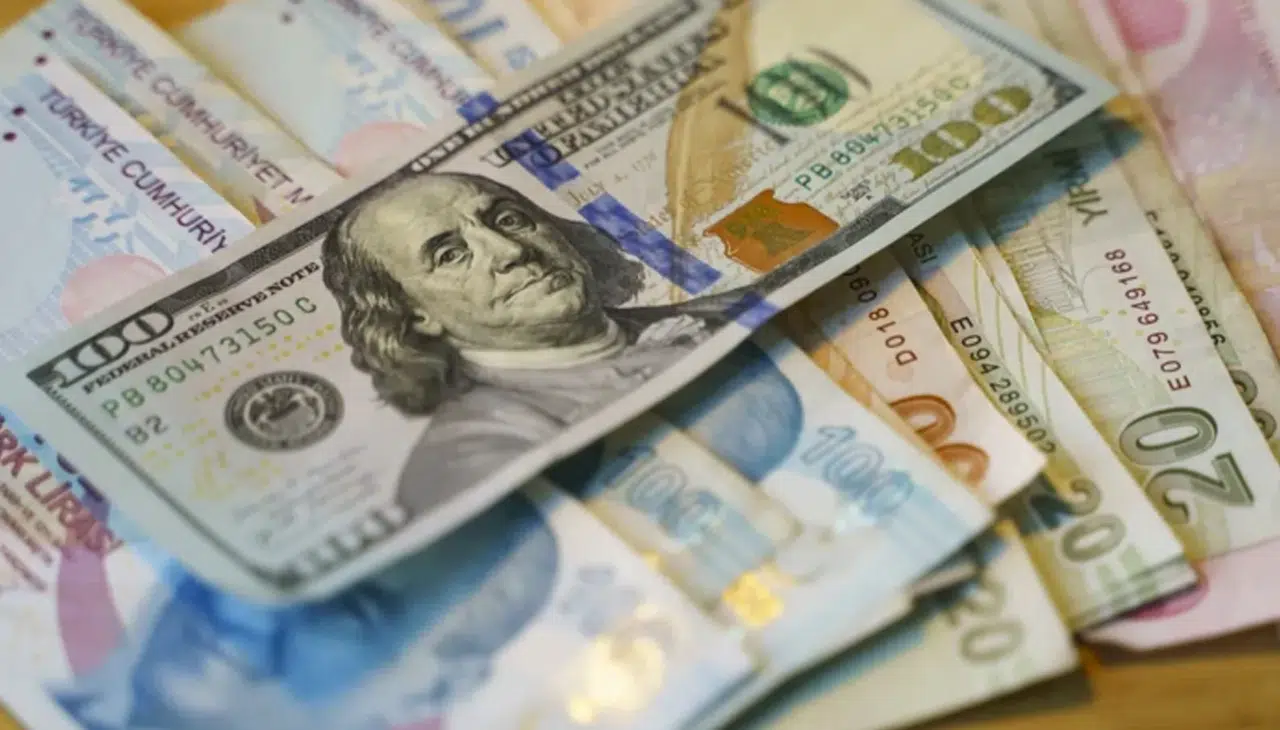 İstanbul serbest piyasada döviz fiyatları açılışta nasıl şekillendi?