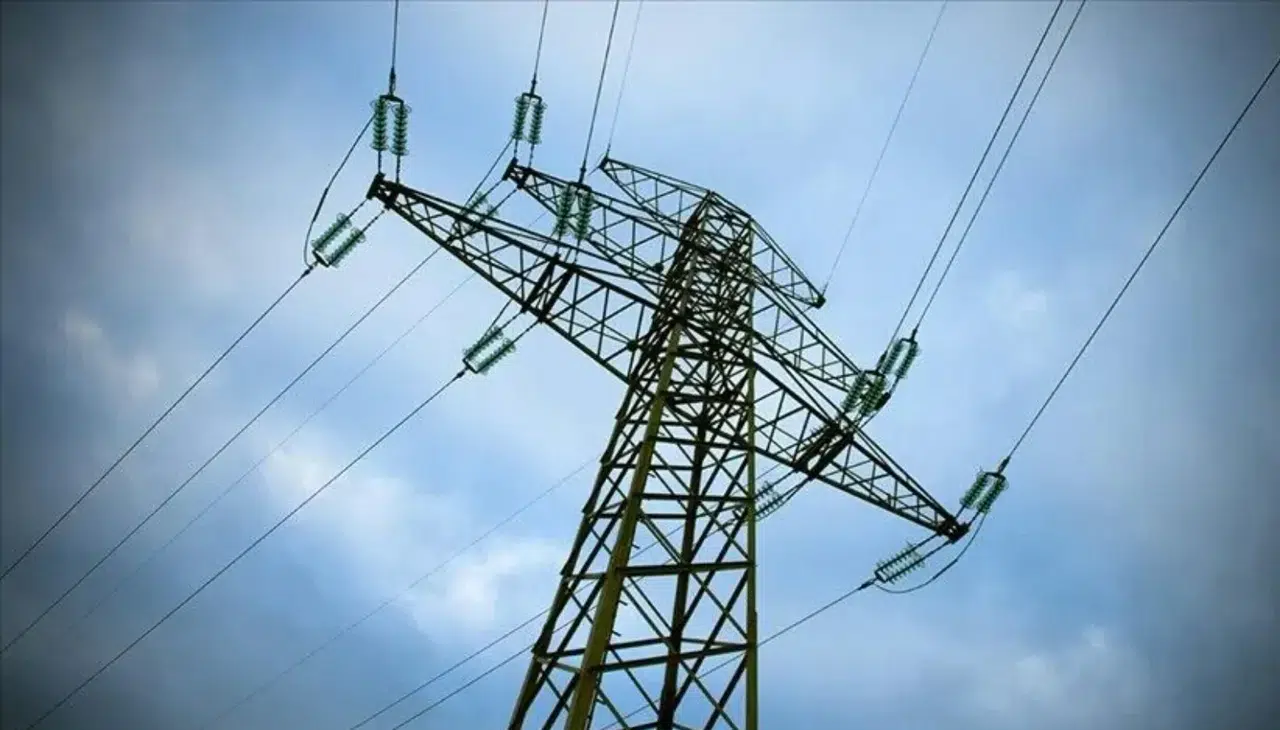 Tarihi dönüm noktası: Güneş enerjisi Dünyanın yeni güç kaynağı oluyor