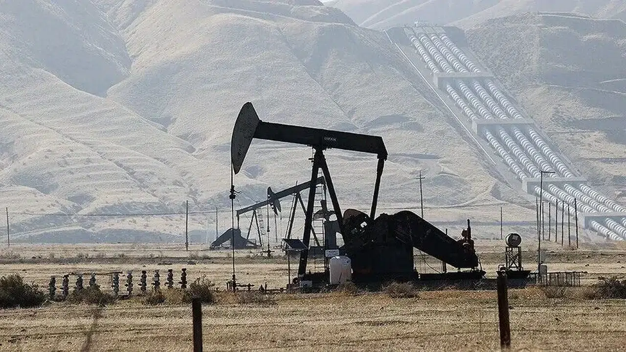 OPEC+ 7 ülke eylülde petrol üretimini artırma kararı aldı
