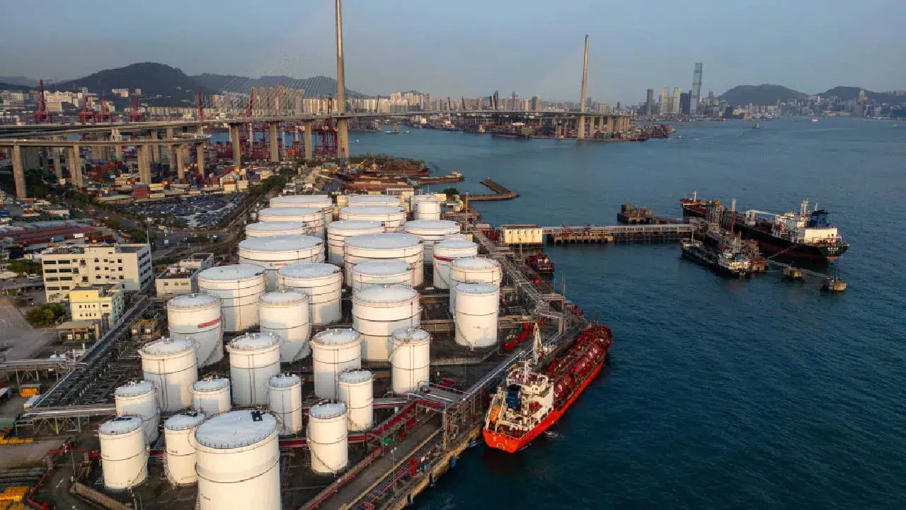 Hürmüz Boğazı'ndaki belirsizlikler sonrası petrol depolama stratejileri yeniden şekilleniyor