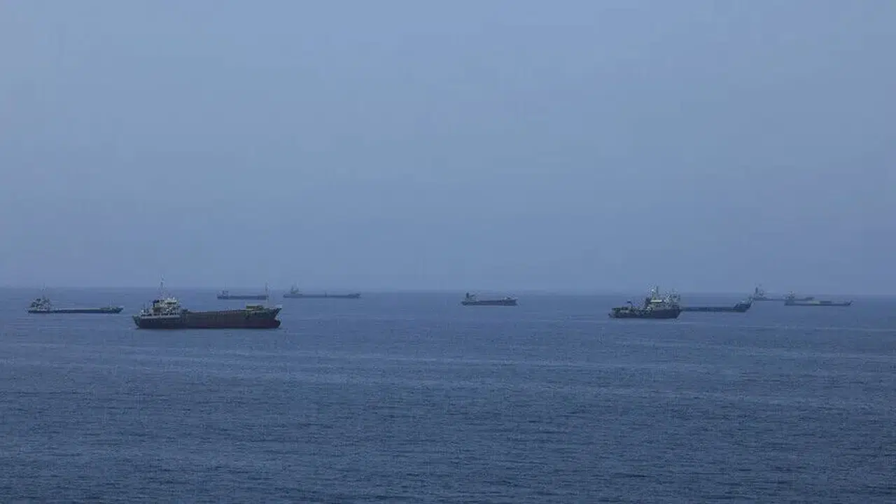 Tahran’dan Irak tankerlerine Hürmüz Boğazı’nda özel geçiş onayı