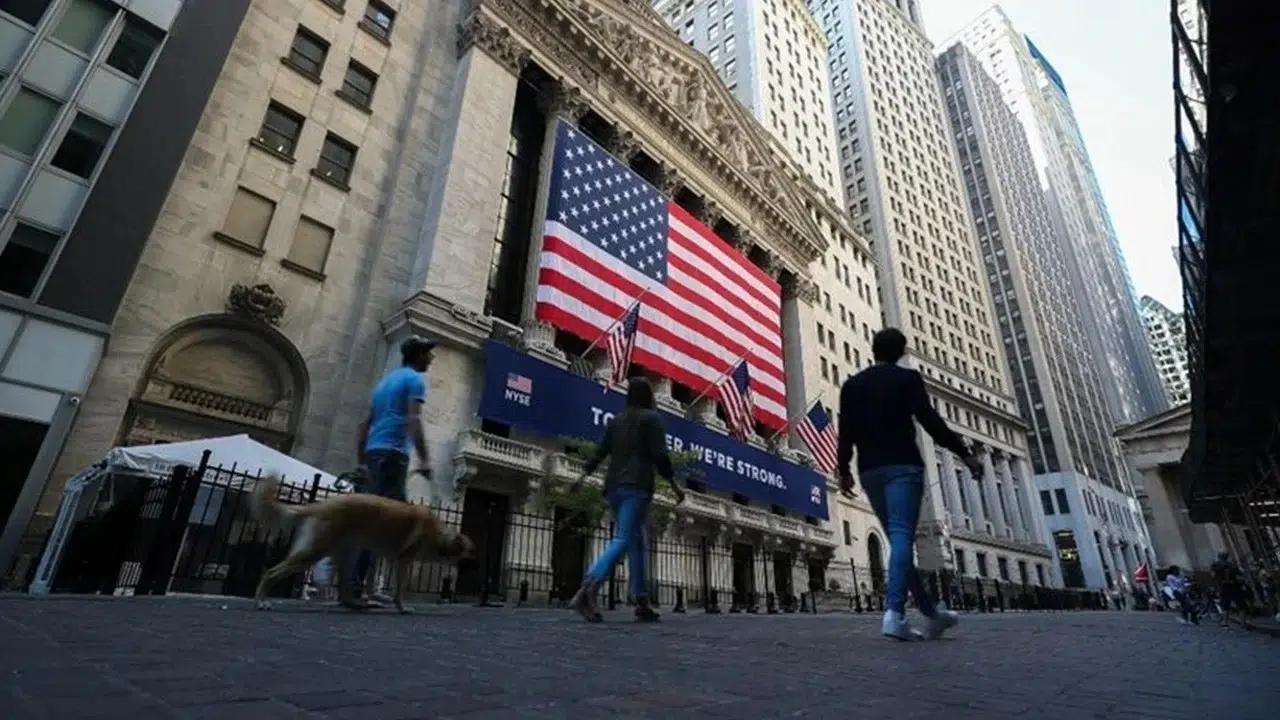 Amerikalı tüketicilerin güven endeksi ağustosta beklentilerin altında kaldı
