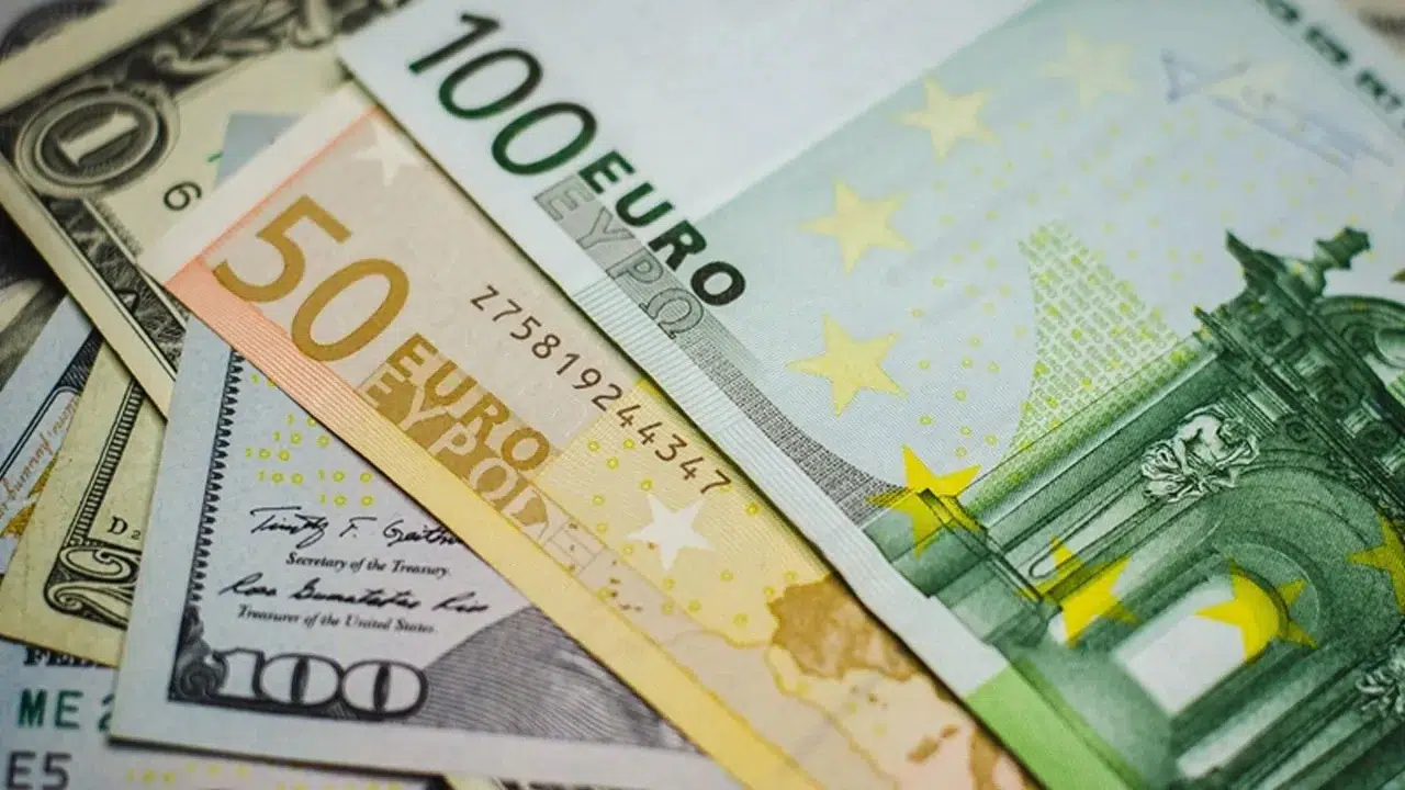 Döviz kurları serbest piyasada yeni güne böyle başladı
