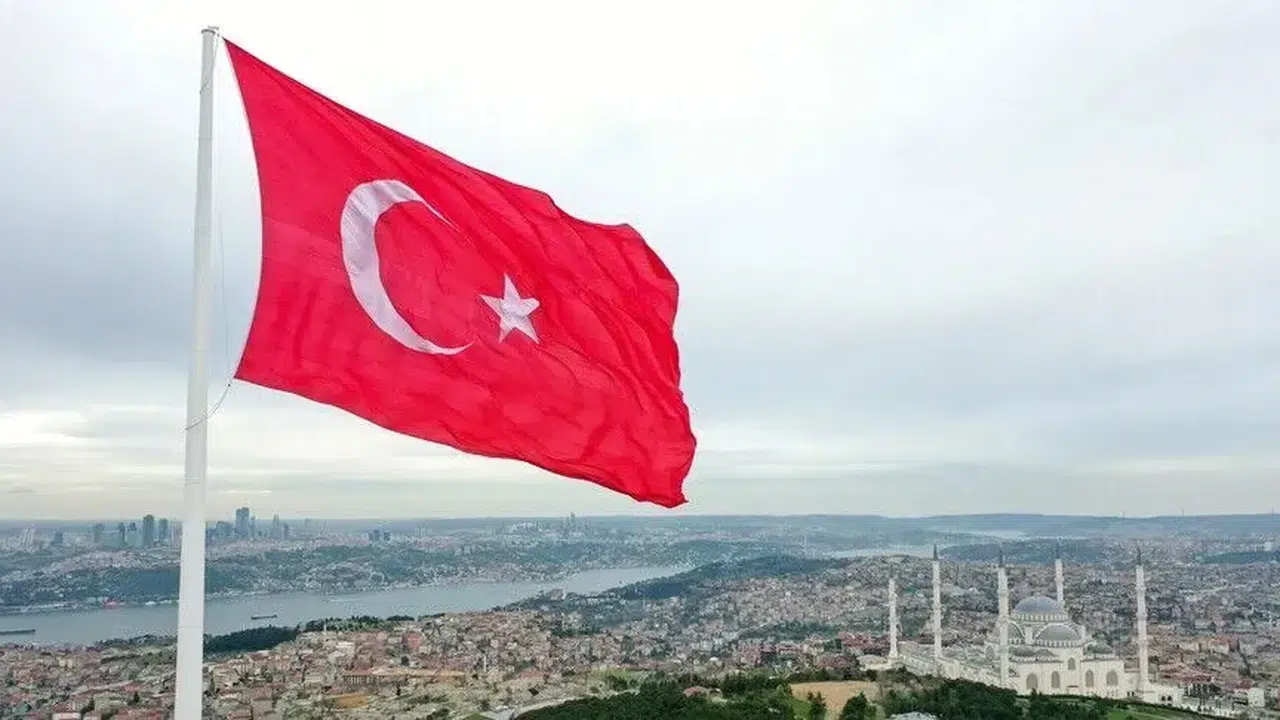 Türkiye ekonomisi ikinci çeyrekte büyümesini sürdürdü