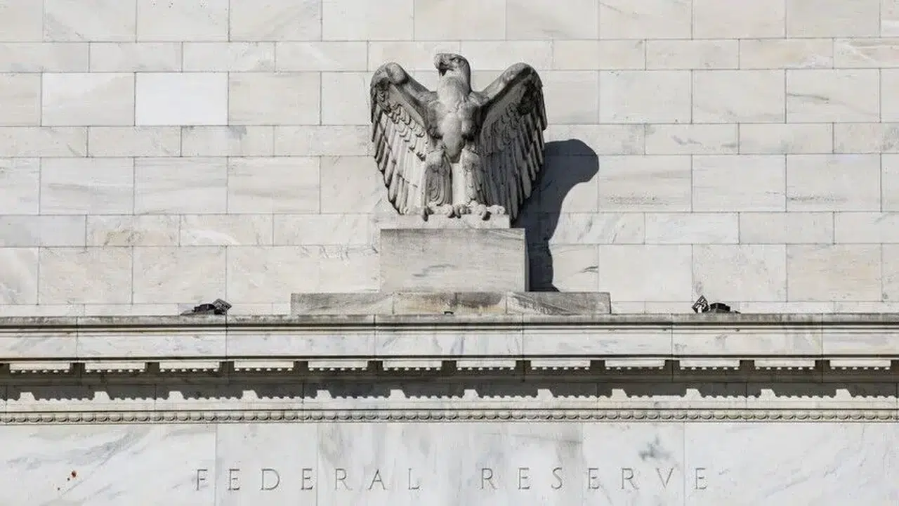 Fed’den sıkılaşma sinyali ve Lark Adası saldırısı piyasaları salladı