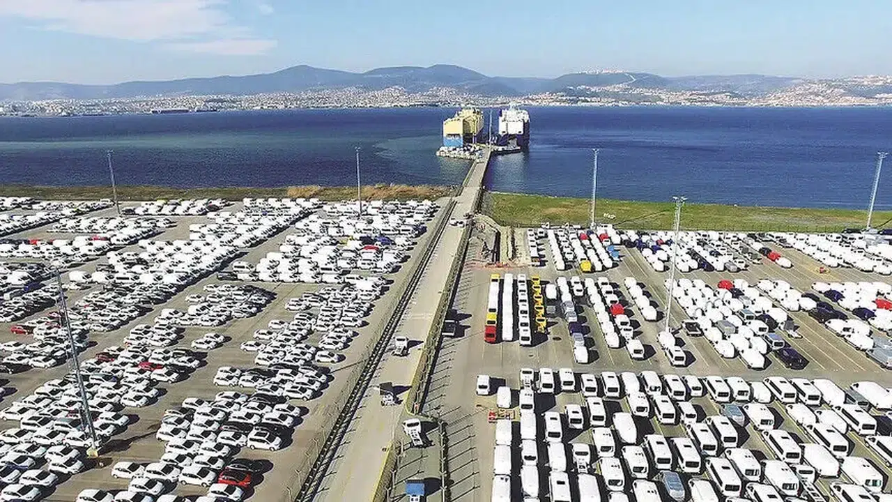 Türkiye otomotiv endüstrisi temmuzda 3,6 milyar dolarlık ihracata ulaştı
