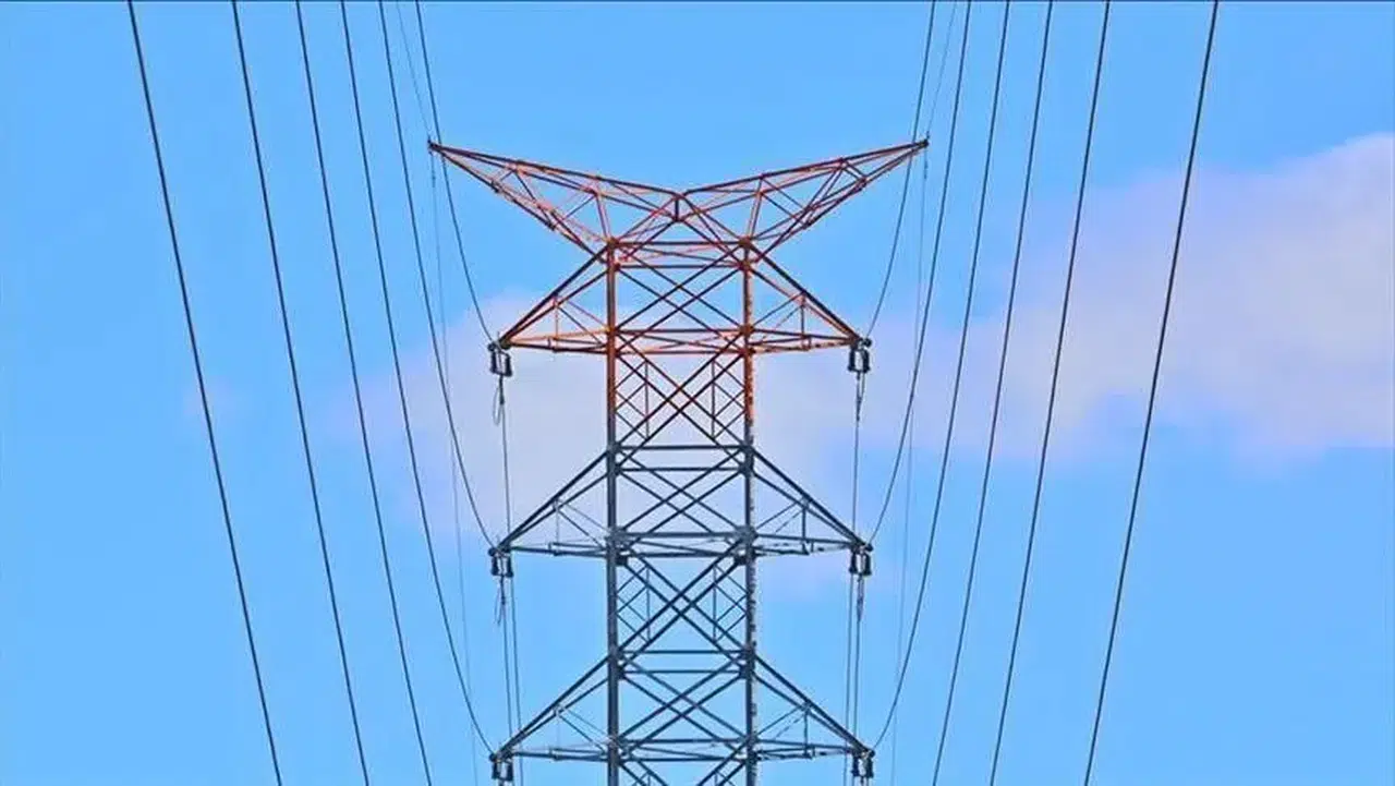 Spot piyasada elektrik fiyatlarında dalgalanma: Yarın için en yüksek 3975 lira