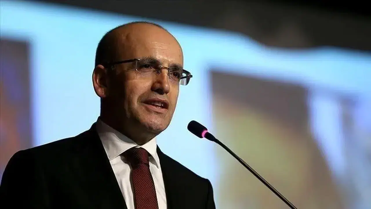 Bakan Şimşek'ten Türkiye'nin borç stoku verilerine dikkat çeken değerlendirme