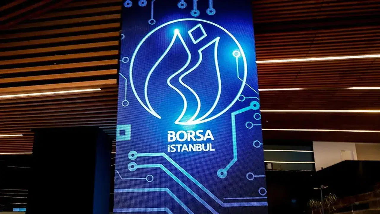 Piyasalarda gün sonu değerlendirmesi: BIST 100 endeksi düşüşle kapanırken, altın fiyatları yükseldi