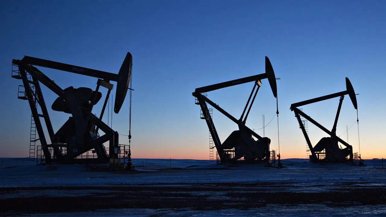 Brent petrol fiyatı yeniden düşüşte: Diplomatik görüşmeler etkili oldu