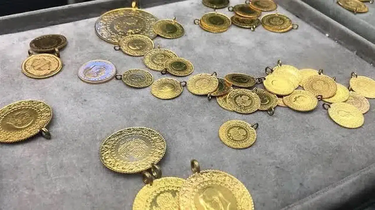 Kapalıçarşı'da altın ve döviz fiyatları: Haftalık ve yıllık değişim oranları
