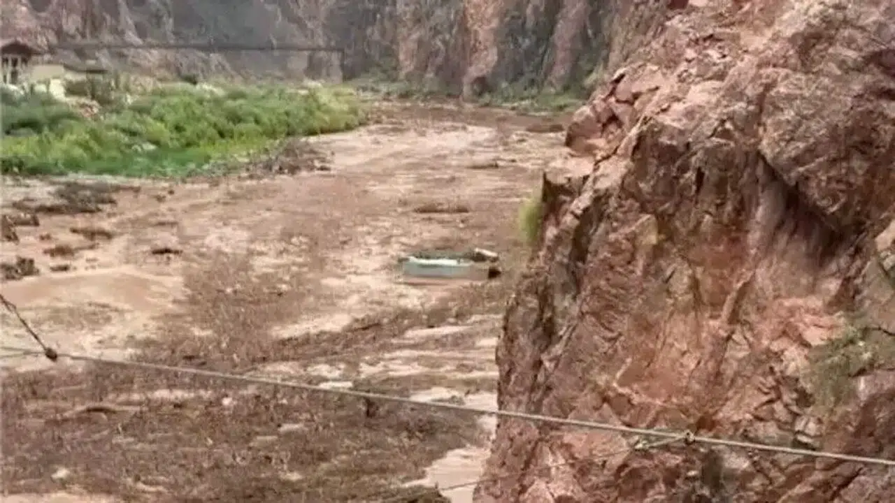 Büyük Kanyon’da kırmızı alarm: Altyapı çöktü, tesisler boşaltılıyor