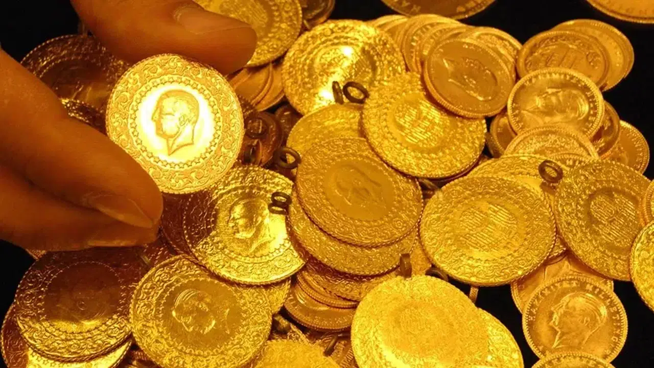 Altın fiyatlarında düşüş: Gram 6 bin 724 liraya geriledi
