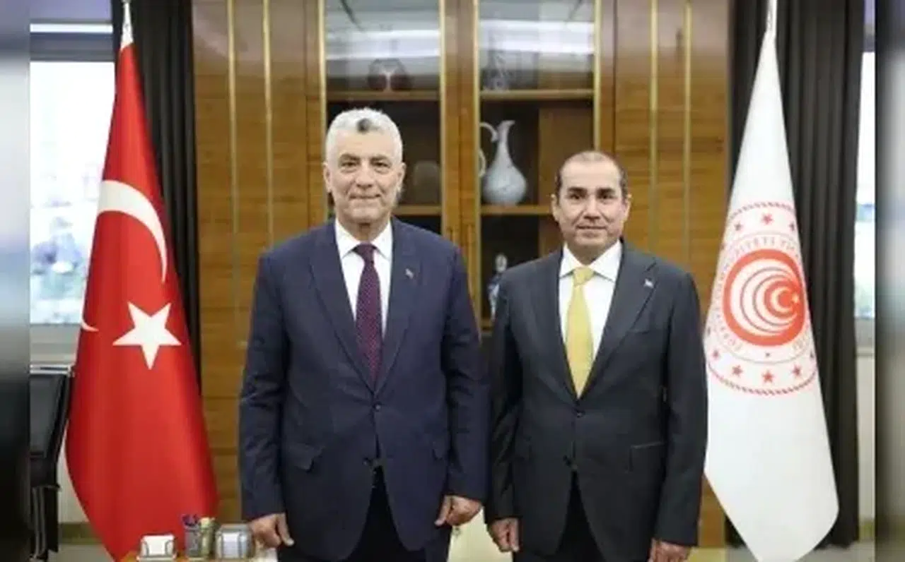Ticaret Bakanı Bolat, Irak Büyükelçisi ile ticaret hacmini artırmak için bir araya geldi
