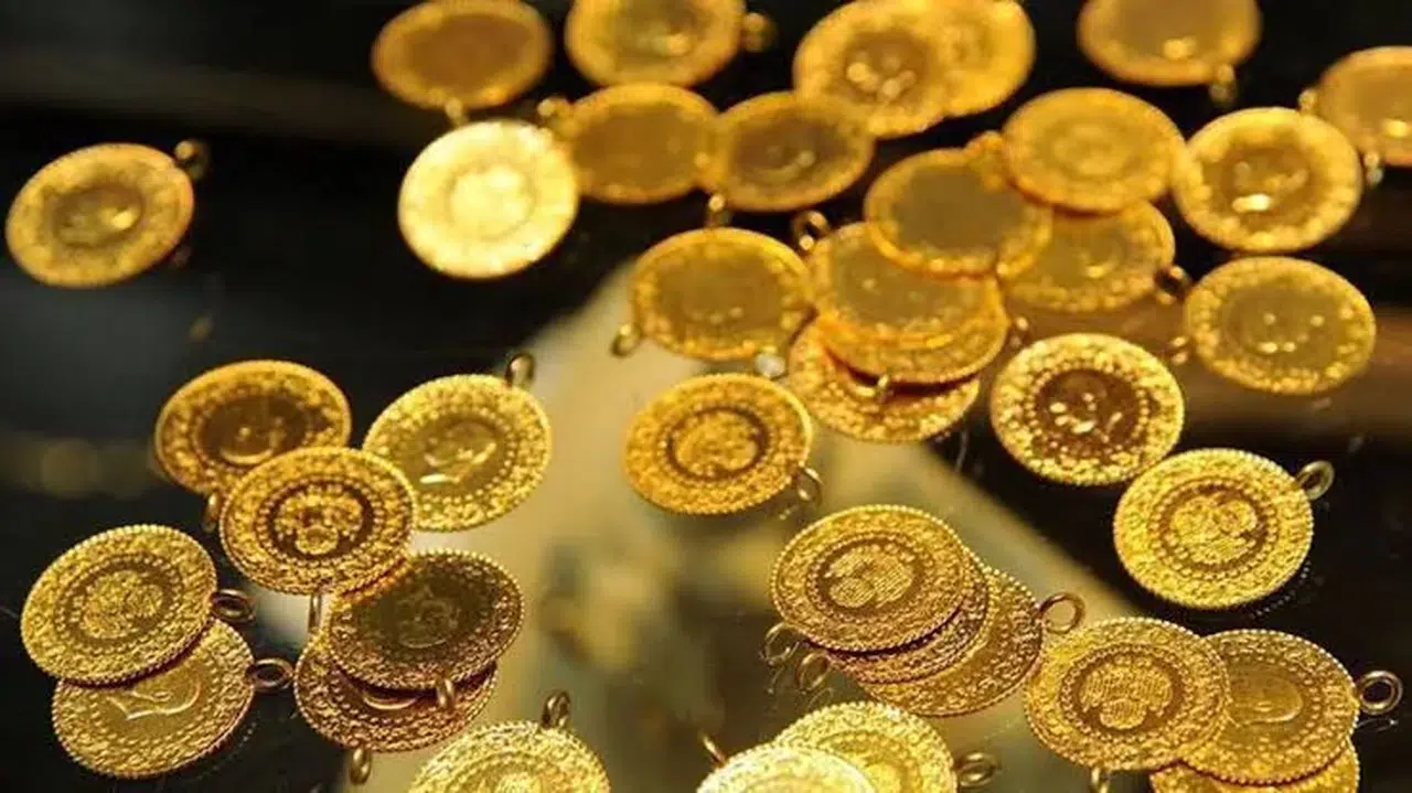 Altın fiyatları, Fed baskısı ve yükselen petrolle düşüşte