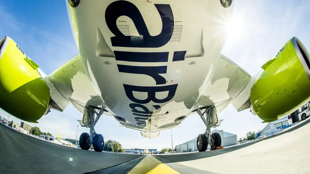 Letonya'nın hava yolu şirketi AirBaltic, borçlarını yeniden yapılandırmak için iflas koruması başvurusu yaptı