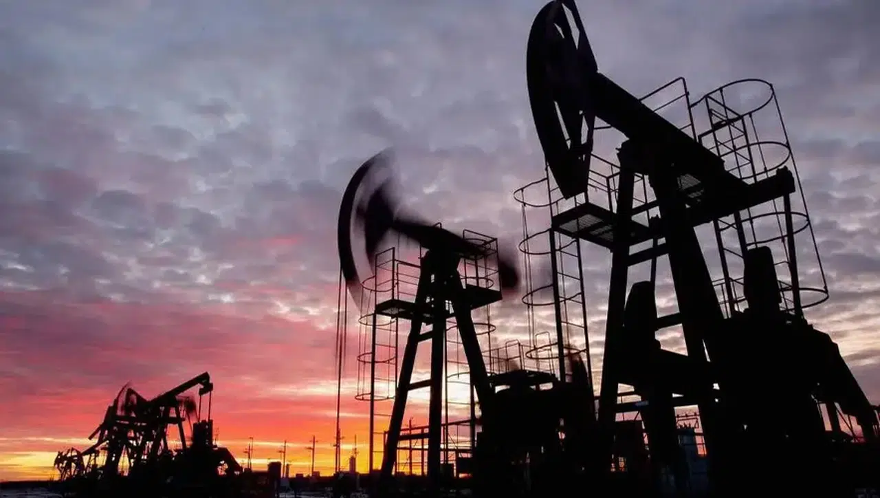 Brent petrol varil fiyatı 103,65 dolara yükseldi