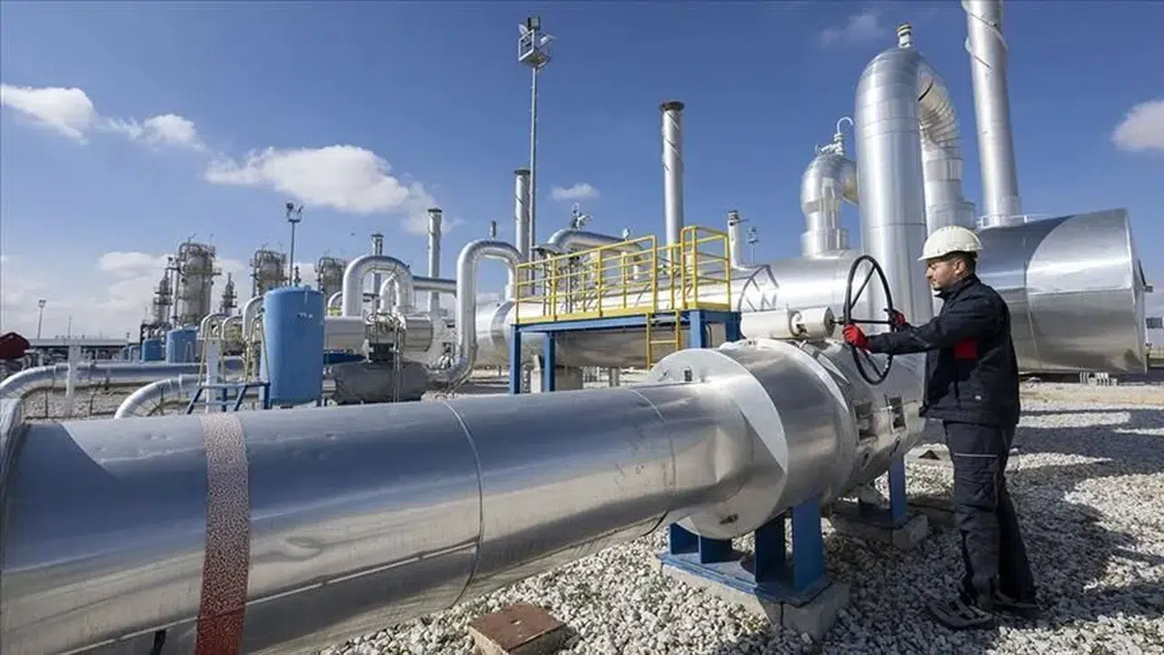 Doğal gaz fiyatları düşmeye devam ediyor: Yeni referans belirlendi