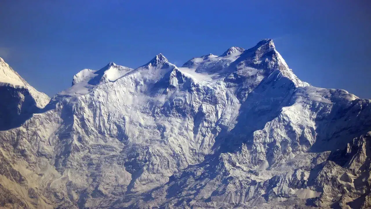 Himalayalar’da erime hızı rekor seviyeye ulaştı, milyonlarca insan risk altında
