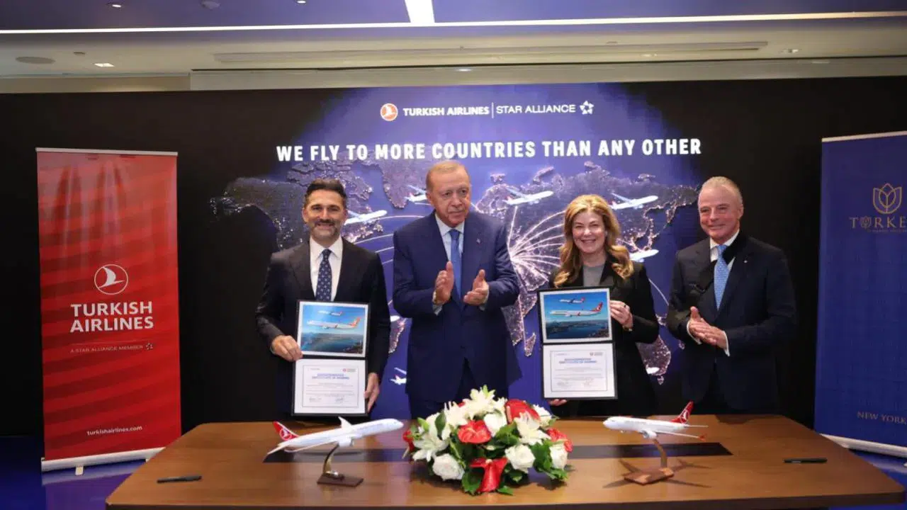 THY, Boeing ile 150 adet Boeing 737 MAX siparişi anlaşması imzaladı