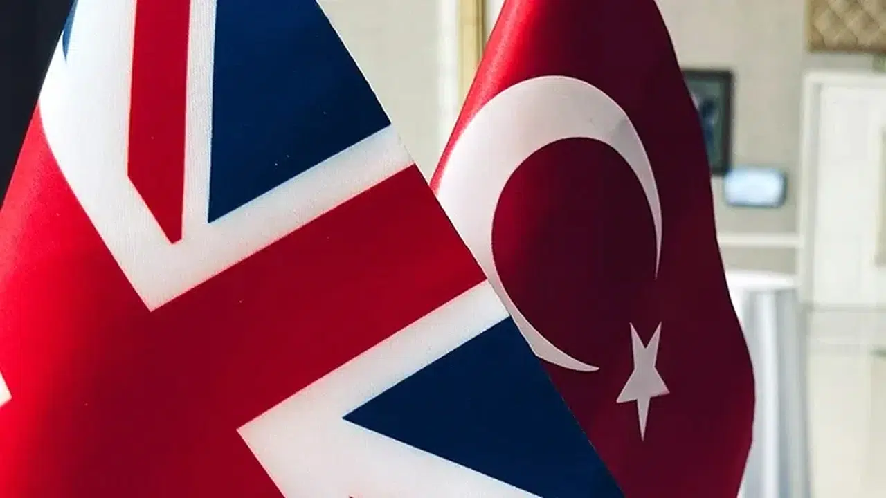 Türkiye-Birleşik Krallık ticaretinde dijital hizmetlerin artması bekleniyor