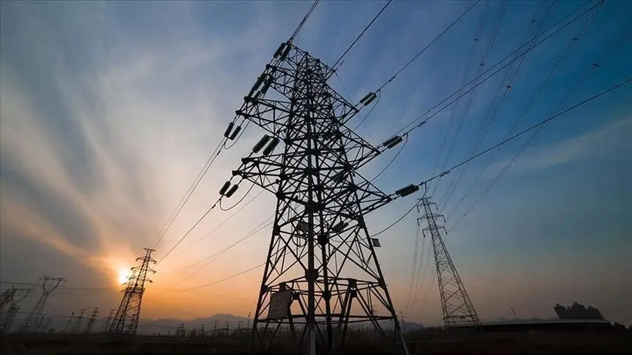 Türkiye'nin günlük elektrik verileri: üretim ve tüketimdeki dengeler