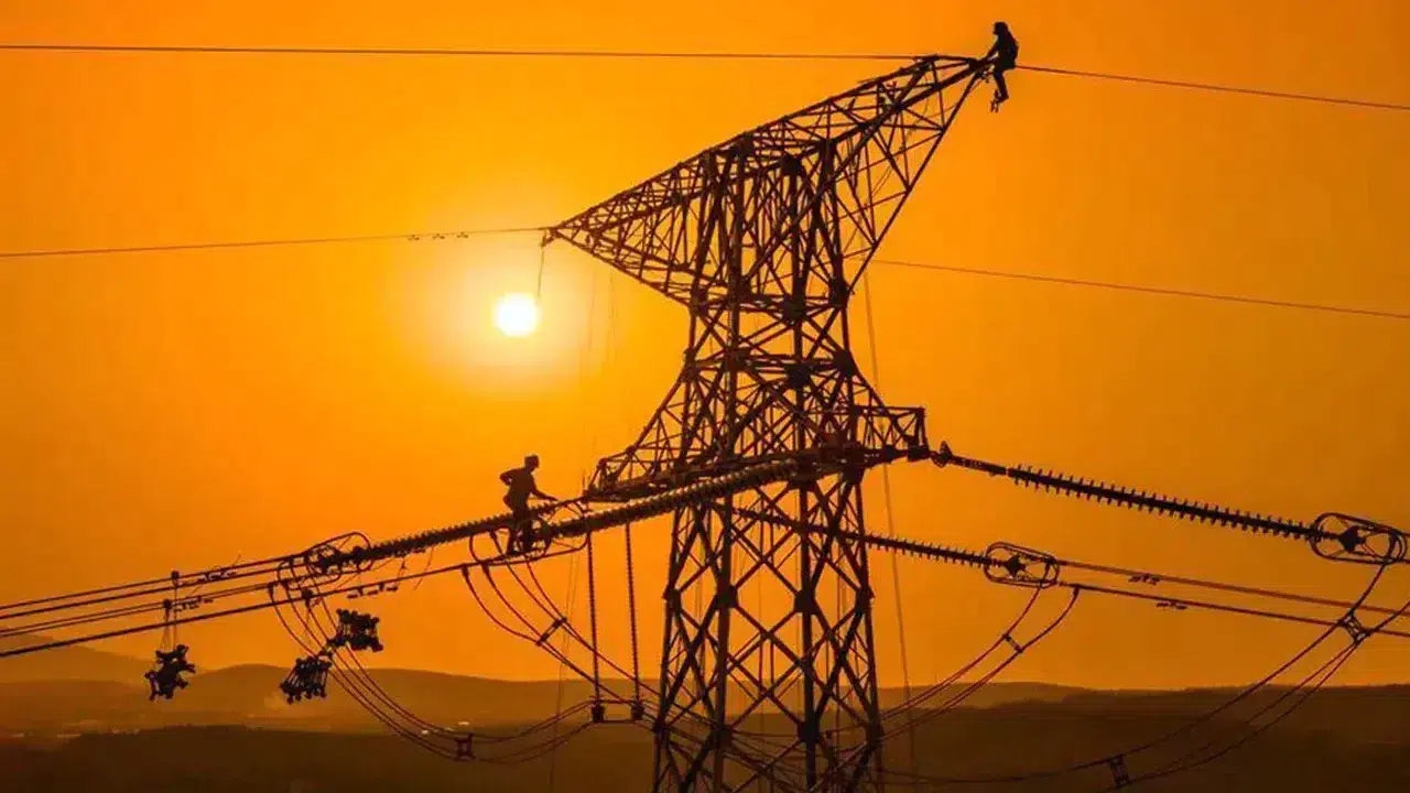 Spot piyasada elektrik fiyatları yarın için belirlendi