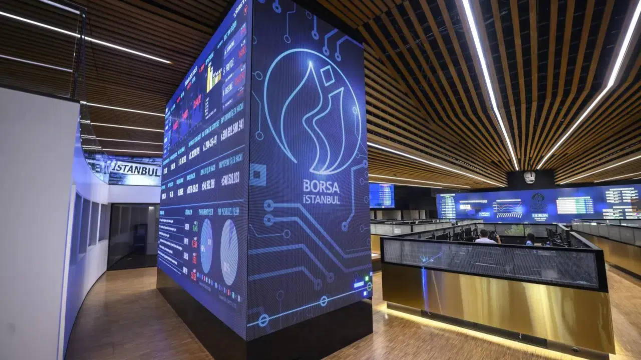 Borsa İstanbul'da devre kesici sonrası işlemler 16.24'te yeniden başlayacak