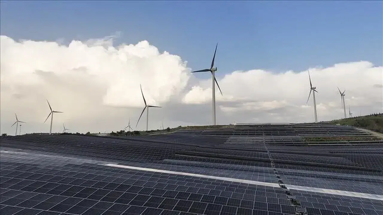 Yenilenebilir elektrikte büyümenin önündeki engel şebeke bağlantıları oldu