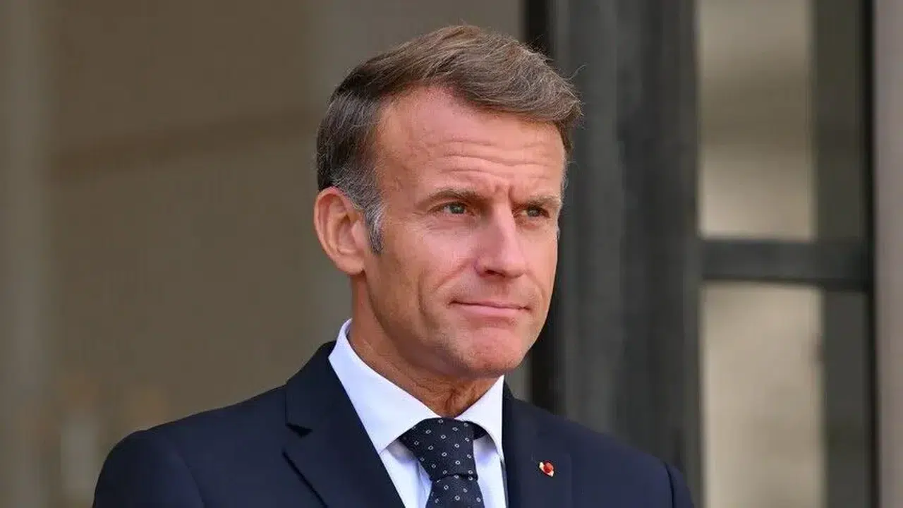 Macron’dan küresel teknoloji devlerine gözdağı!