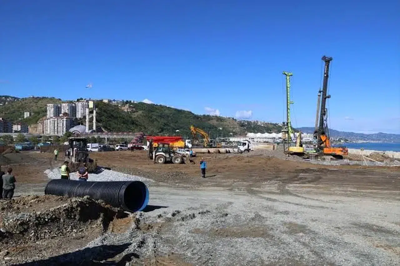 Trabzon'da Uzunkum Yaşam Alanı Millet Bahçesi Projesi'nin temeli atılıyor