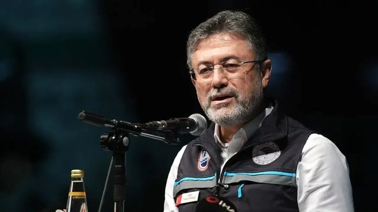 Bakan Yumaklı, su ürünleri av sezonunu açtı: Rekor üretim ve ihracat müjdesi