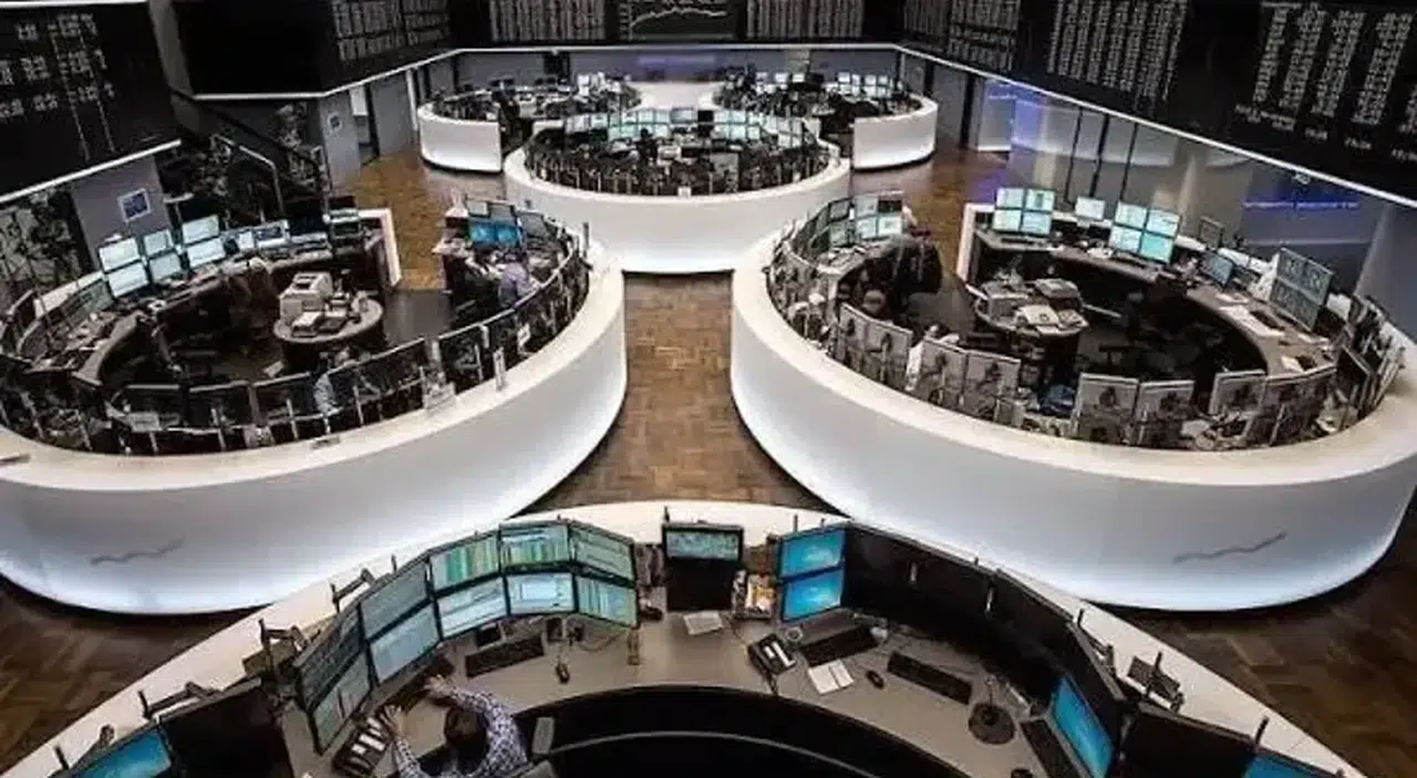 Avrupa borsalarında jeopolitik riskler etkisiyle düşüş sürüyor