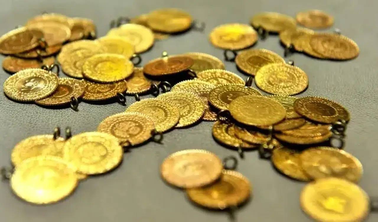 Gram altın güne yükselişle başladı: Çeyrek ve Cumhuriyet altın fiyatları belli oldu