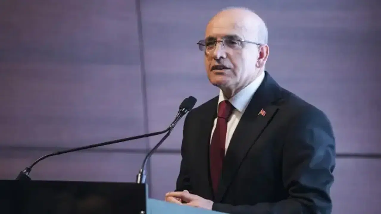 Bakan Şimşek'ten enflasyonla mücadeleye dair önemli açıklamalar