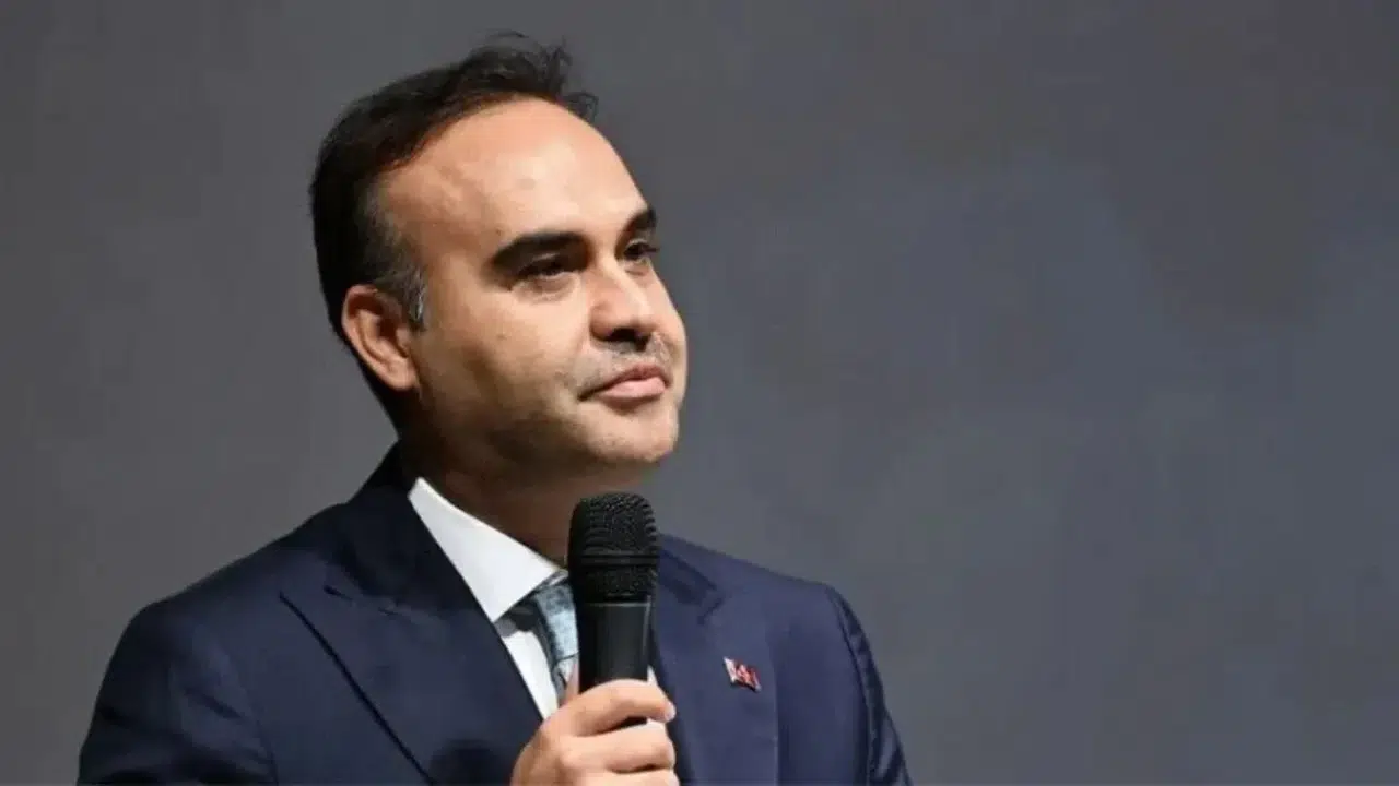 Sanayi ve Teknoloji Bakanı Kacır'dan uluslararası yatırımlara yönelik açıklamalar