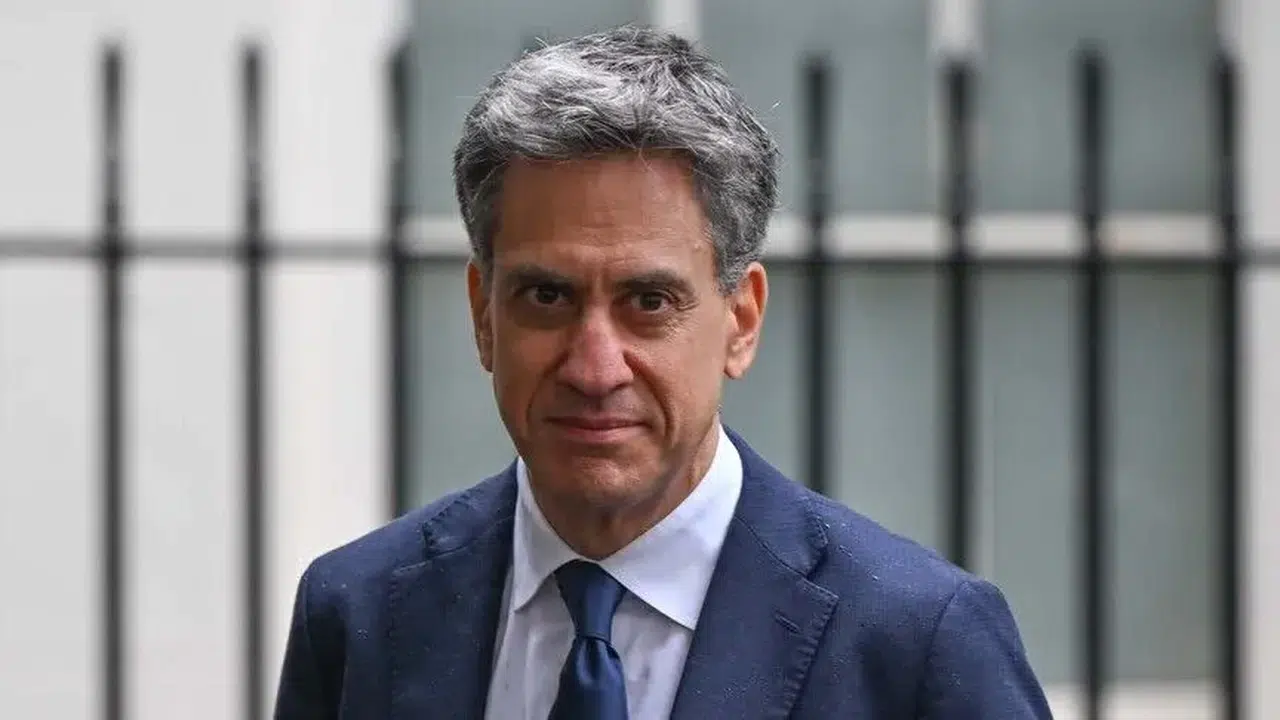 İngiliz Bakan Miliband İsrail'in yalnızlaşma sürecini ilan etti