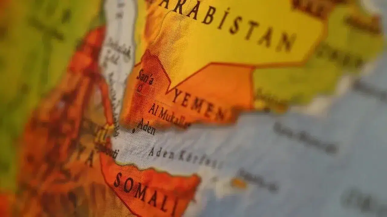 Yemen’de hükümet güçlerinden Lahic’te stratejik zirve hamlesi