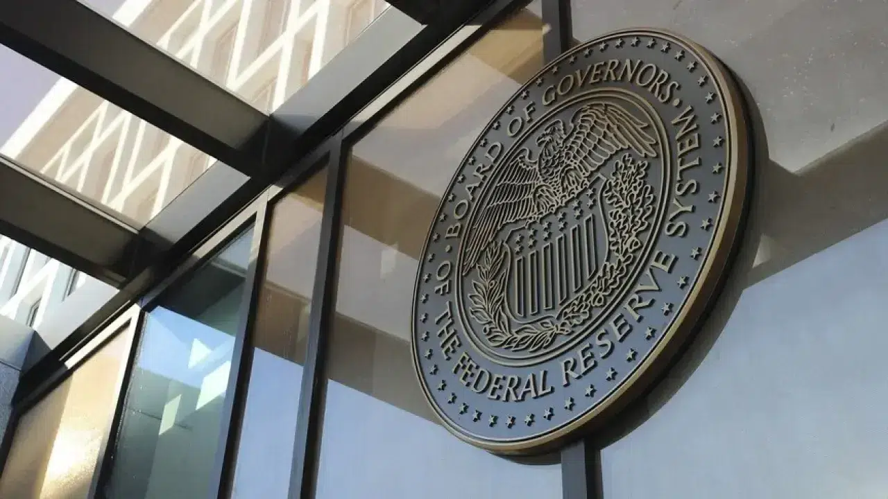 Fed'in eylül raporu ekonomik faaliyette ılımlı artışı ortaya koydu