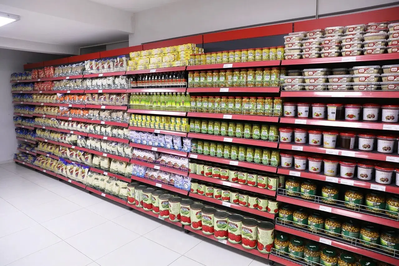 Kocasinan’da gıdadan kıyafete ücretsiz mağaza dönemi!