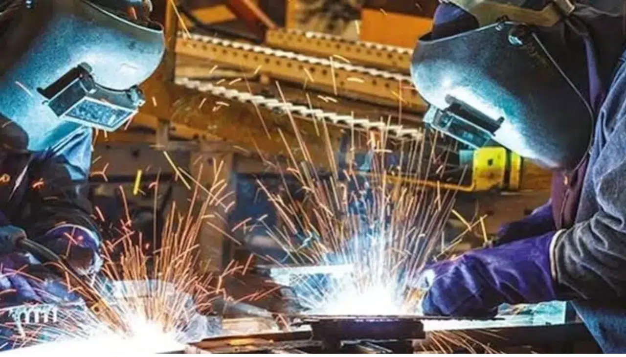 ABD'de ISM imalat endeksi eylülde geriledi, yeni siparişler arttı