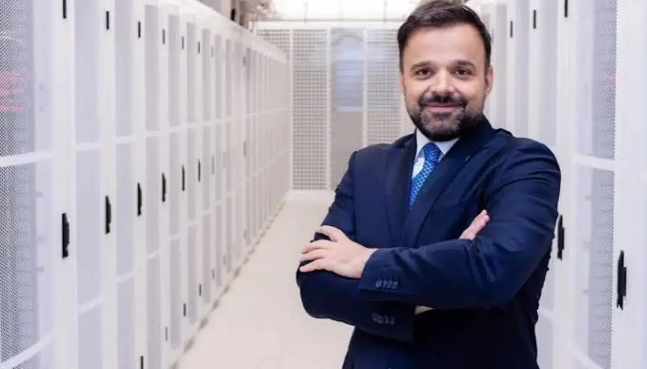 Turkcell Genel Müdürü Koç, veri merkezleri hakkında önemli açıklamalarda bulundu