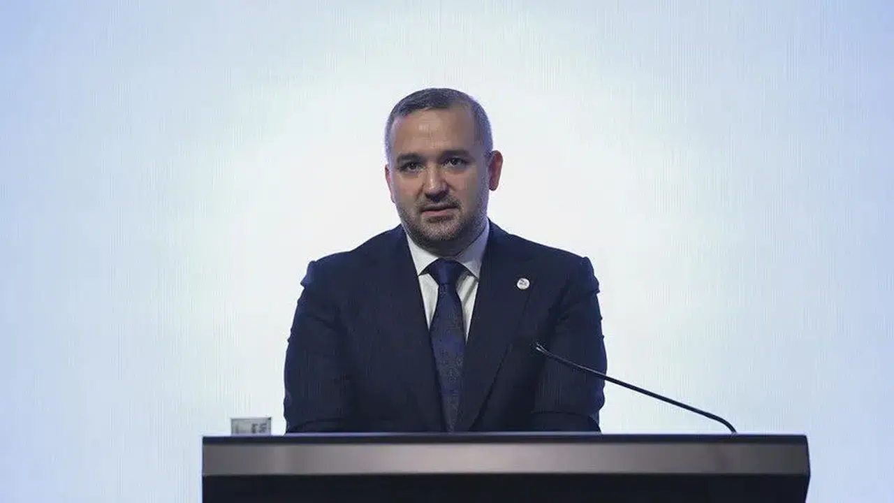 Küresel enerji şoklarına karşı sıkı politika: Karahan dezenflasyon rotasını çizdi